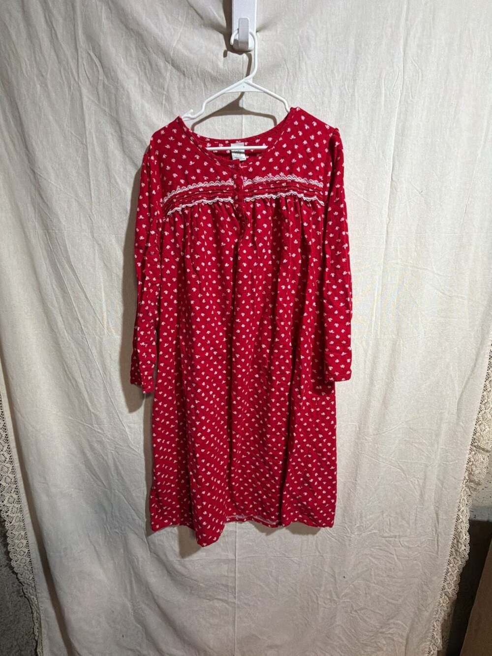 Croft & Barrow Intimates Red Floral Cotton Flannel Nightgown Size L Petite